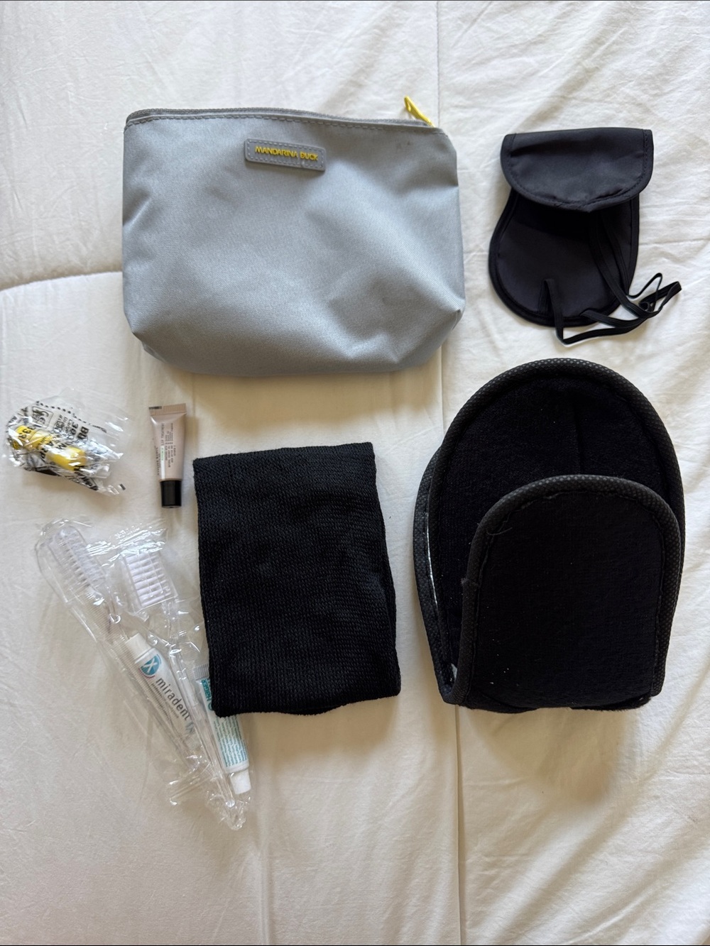 NEW Mandarina Duck Turkish Airlines Business Class Toiletry Amenity Travel Kit